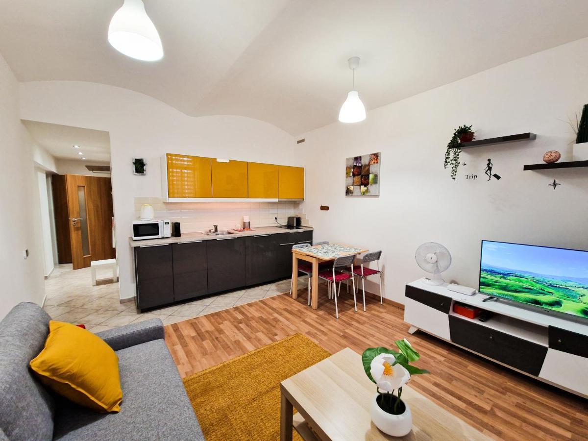 Ground Floor Apartment プラハ エクステリア 写真